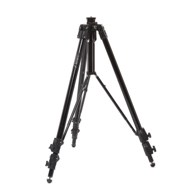 Manfrotto Tripod 161 MK2 | 711rent.com Manfrotto Tripod 161 MK2 | 711rent.com